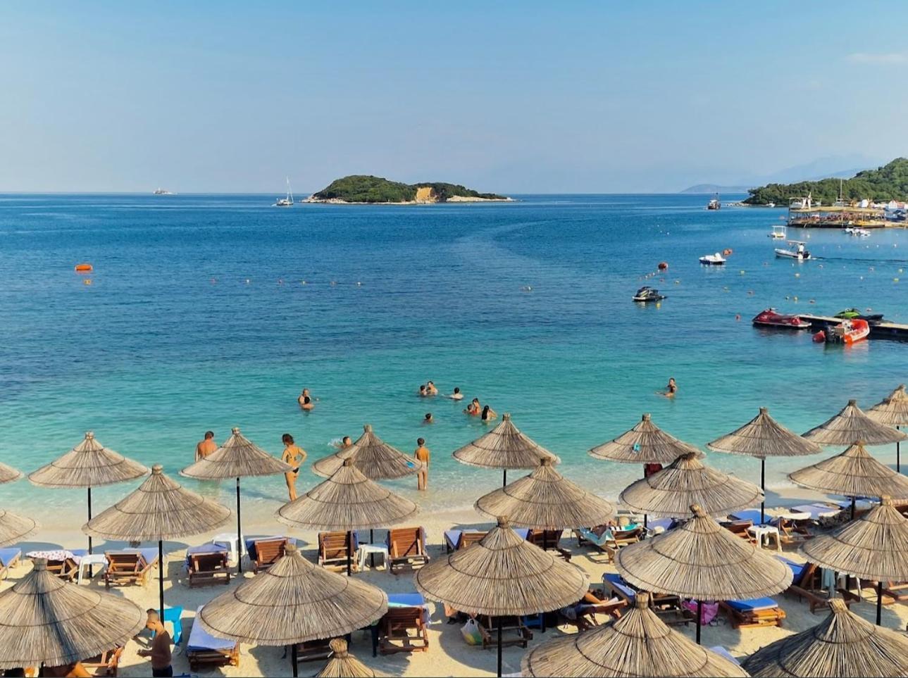 Villa Nelamari Ksamil Exteriör bild